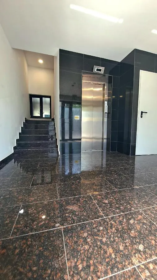 Appartamento Ris Studio Dublu Universitate, Centrul Vechi Bucarest Romania
