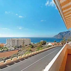 https://apartamento-en-los-gigantes-tenerife.in-canary-islands.com