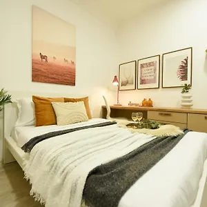 Appartamento Ideal - Spacious & Modern Near Unirii Square, Bucarest